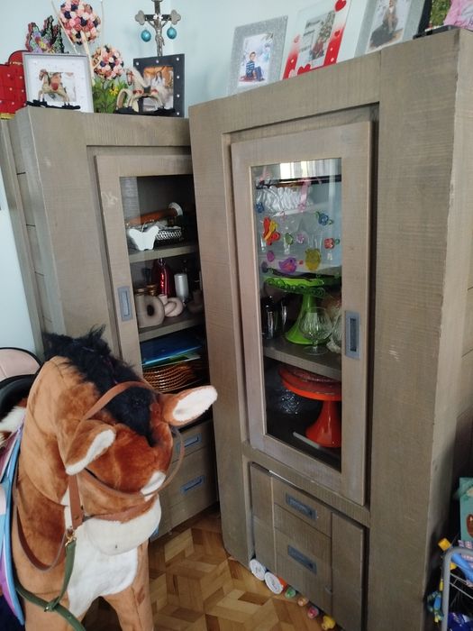 Meble pokojowe szare igratis dywan