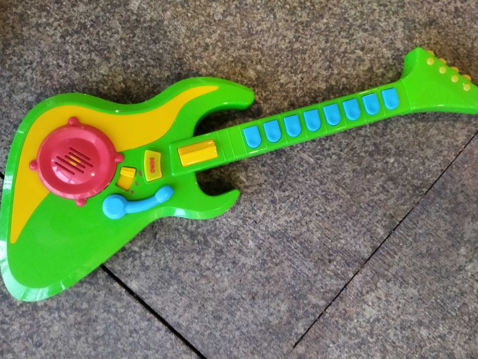 Guitarra do panda