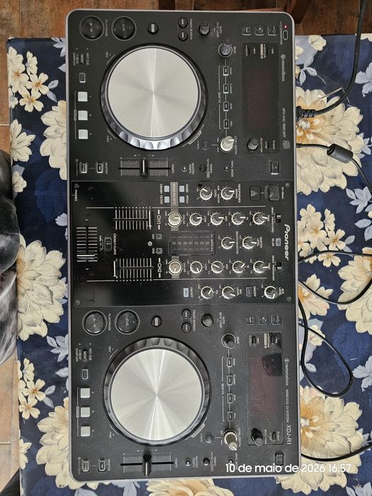 Controladora XDJ - R1