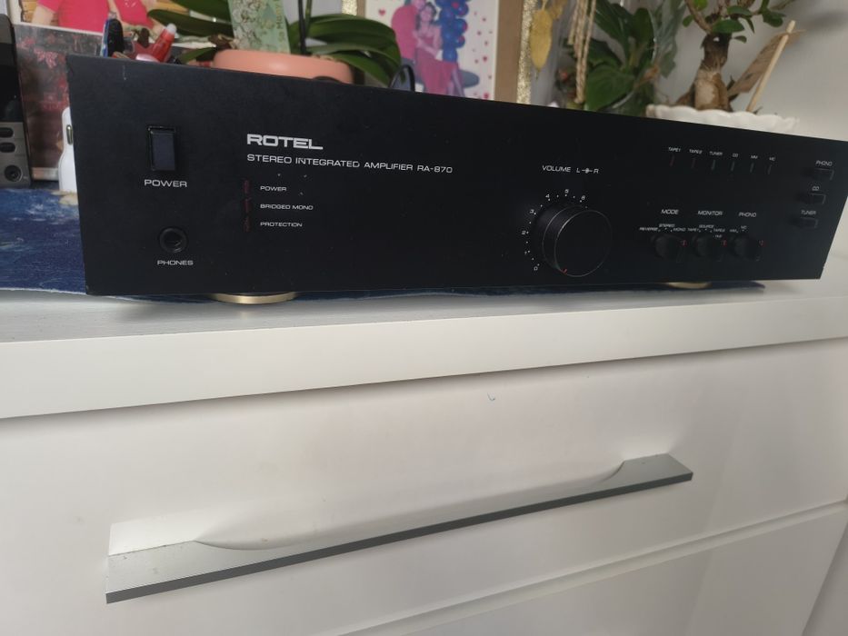 Wzmacniacz Rotel RA-870 dual mono