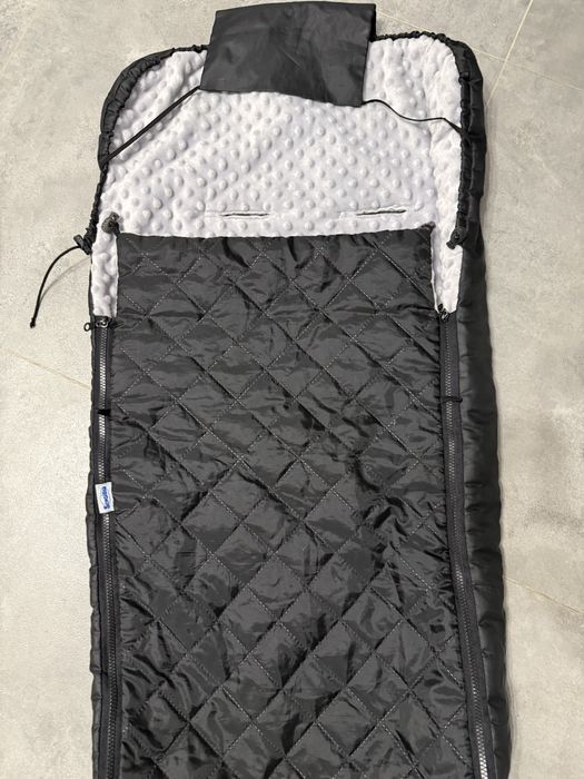 Śpiworek do wózka Sensillo czarny