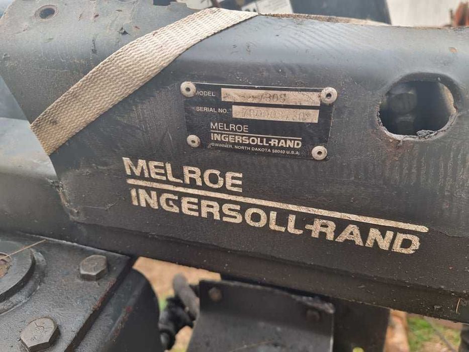 Retro escavadora para BOBCAT - Usada