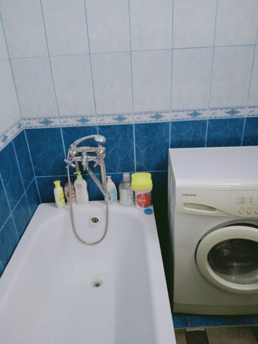 Продам 2-х кімнатну квартиру, центр міста, можно по Є відновленню