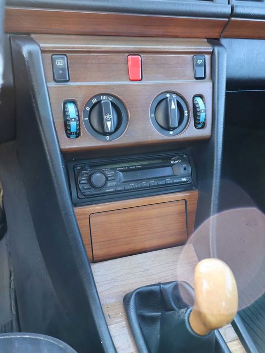 Mercedes e200 Kms-275.000kms Ano 1992