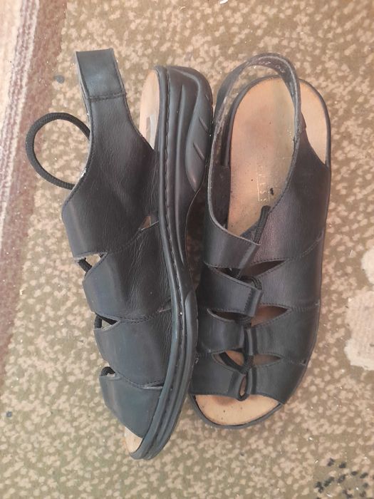 Сандалії (босоніжки) жіночі, розм: 36-37 Німеччина. Натуральна шкіра!