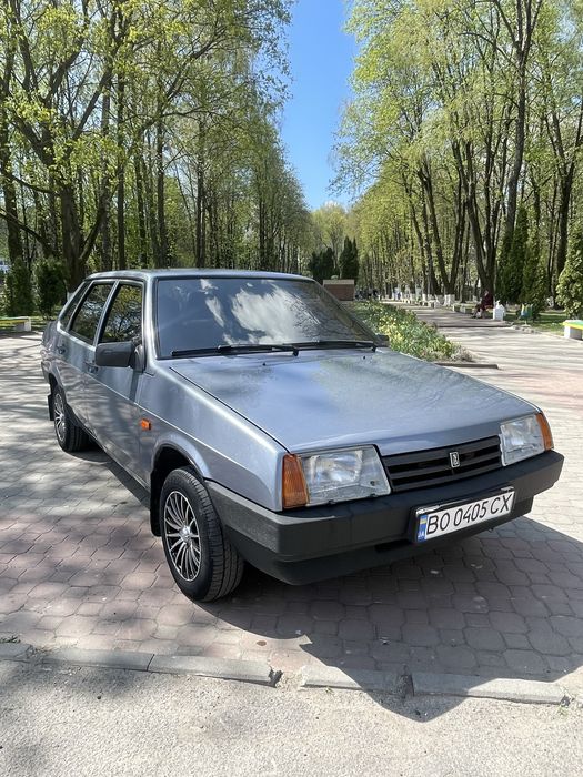 Продам ВАЗ 21099