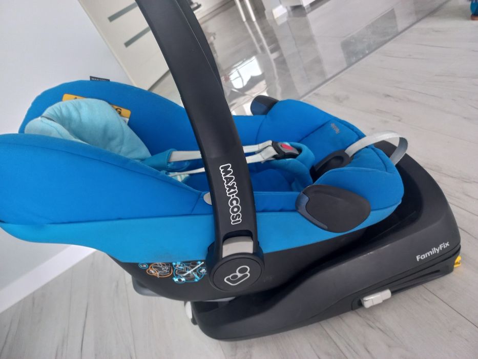 Fotelik samochodowy Maxi cosi pebble 0-13 kg niebieski bezwypadkowy