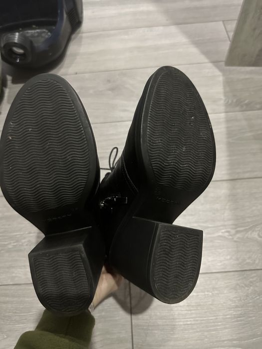 Кожані демисезоні ботінки