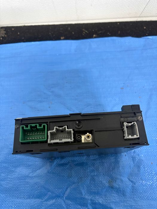 Opel insignia moduł radia silverbox 39080679