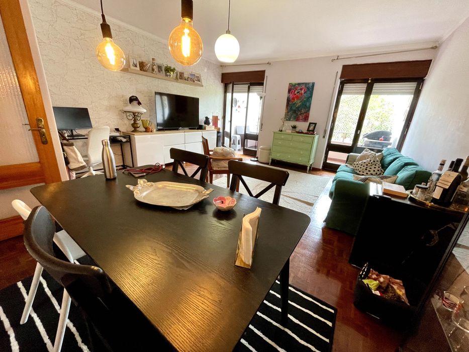 Triplex T3 para arrendamento - Praia Santo Amaro
