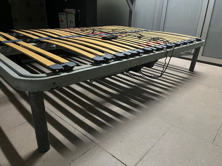 Cama articulada elétrica