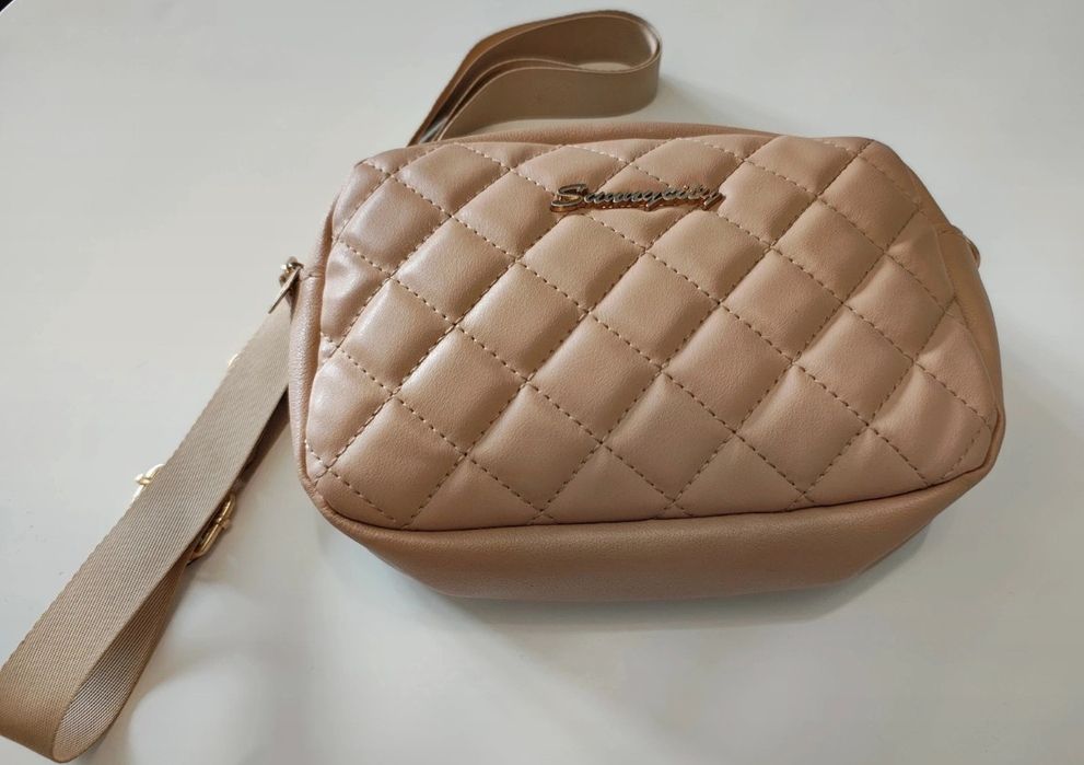 Torebka na ramię pikowana mała