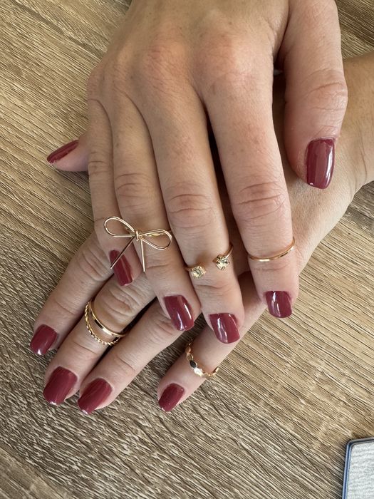 Paznokcie zelowe/hybrydowe