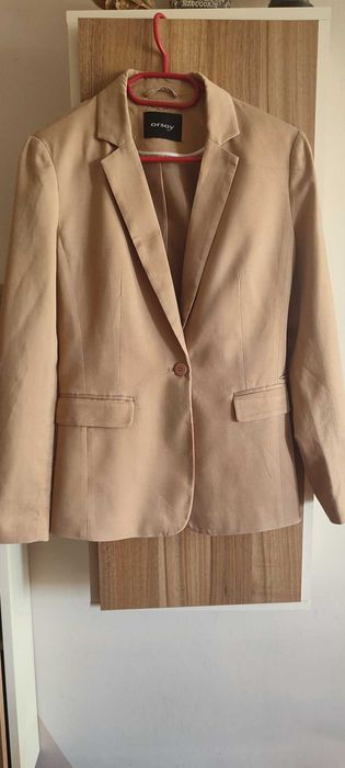 Elegancka marynarka ORSAY beżowa / camel – rozm. 36