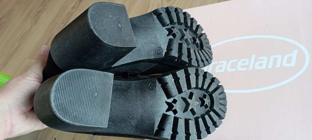 Botki kozaki czarne 40 Graceland