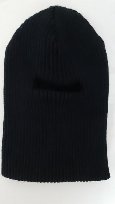 Балаклава шерстяна.  НОВА 58р.