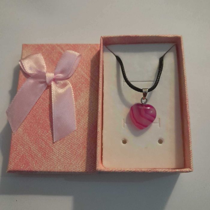 Colares de pedras semipreciosas