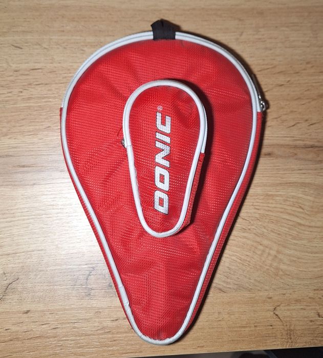 Deska + gumy Donic Carbotec 3000 z pokrowcem Donic