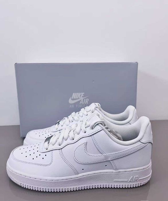 NIKE Air Force 1 07'Buty Sneakersy Sportowe r.38