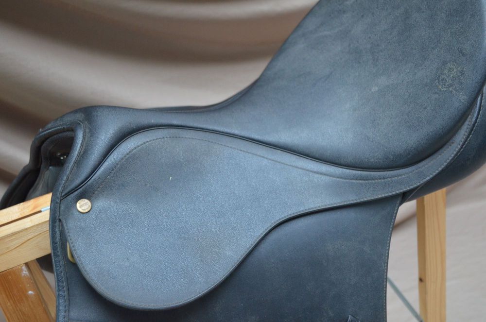 Wintec CAIR siodło wszechstronne z wymiennymi łękami 17,5"