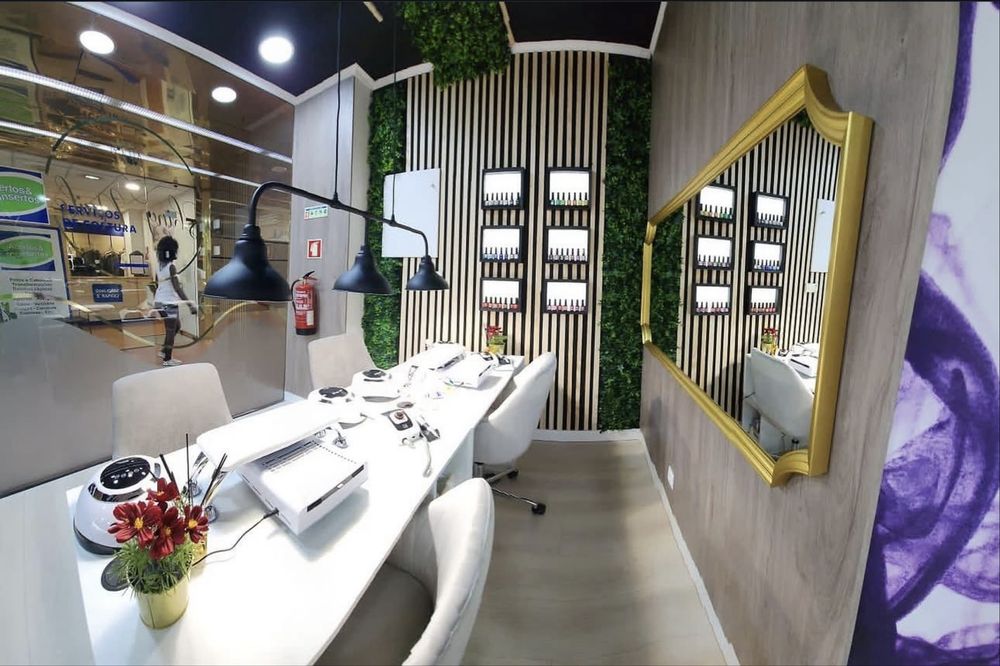 Precisamos de uma Nail Designer