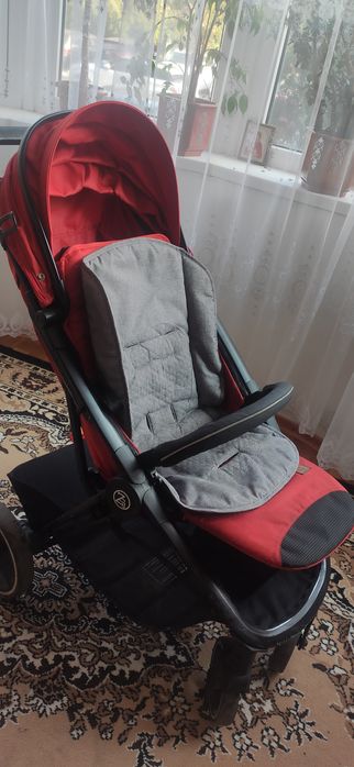 Прогулянкова коляска BabyZz