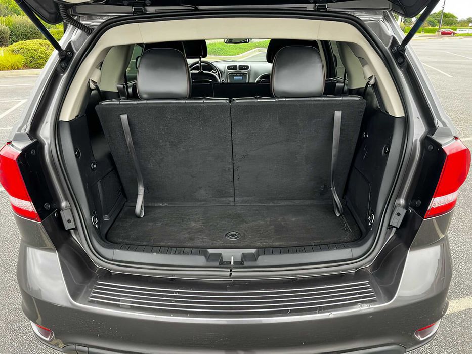 Dodge Journey      2019