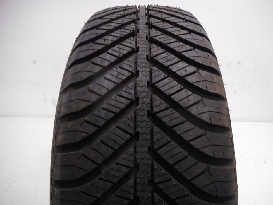 205/60 r16 96v goodyear vector 4 seasons