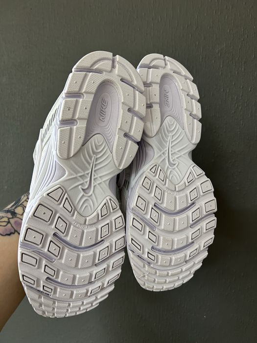 Жіночі кросівки преміум якості Nike V5 RNR