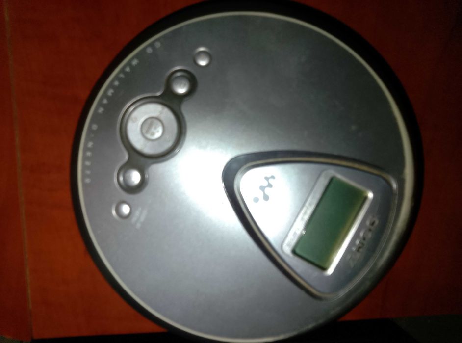 Walkman Sony D NE 270
