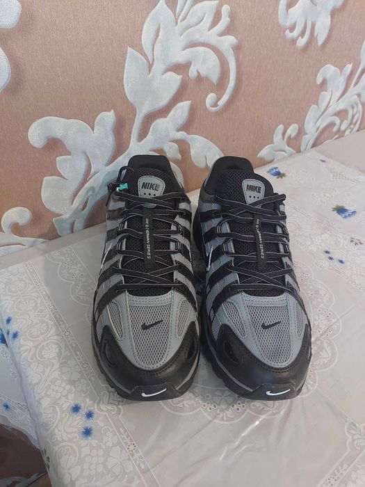 Кросівки Nike P-6000 розмір 46
