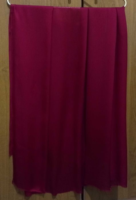 Відрізи тканин (креп жоржет,  шторна)