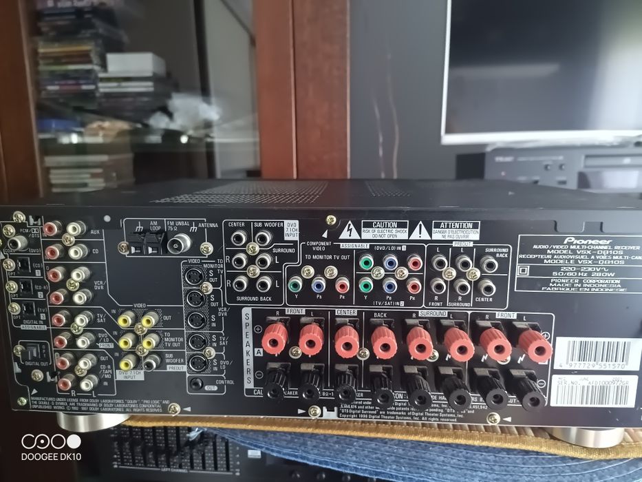 Amplituner Pioneer VSX D810S
