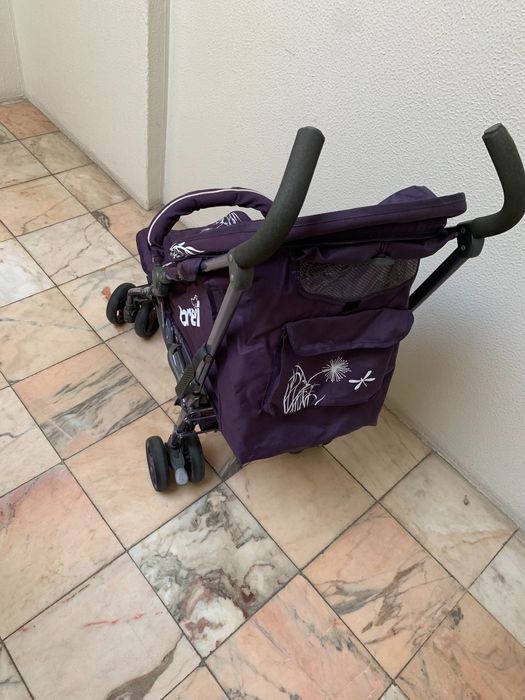 Carrinho de passeio BREVI