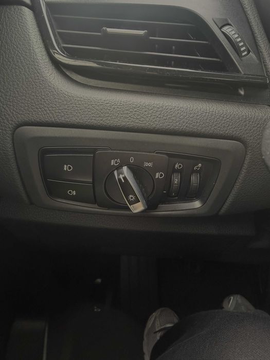 Vendo BMW 218i Active Tourer - Pack Advantage foto 5