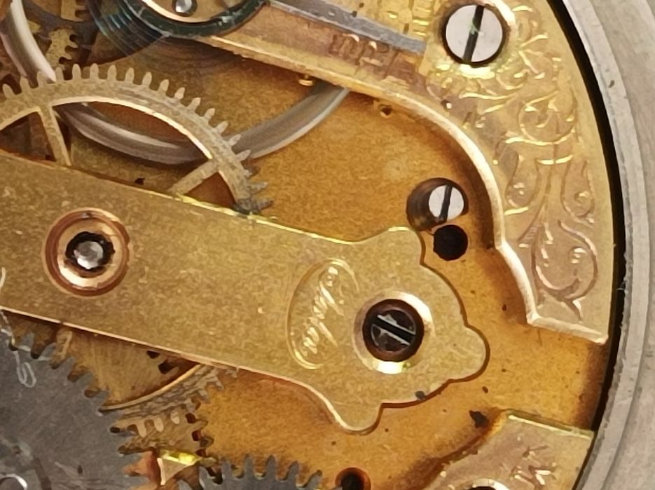 Relogio Antigo " Enigma"