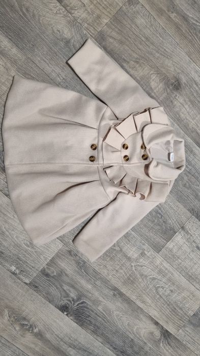 Пальто на дівчинку 1-2 роки