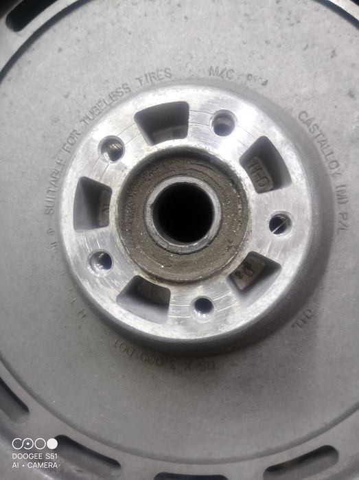 Колесо заднее Harley Davidson r16