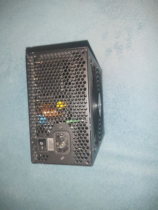 Fonte Riatoro 1200w (avariada)