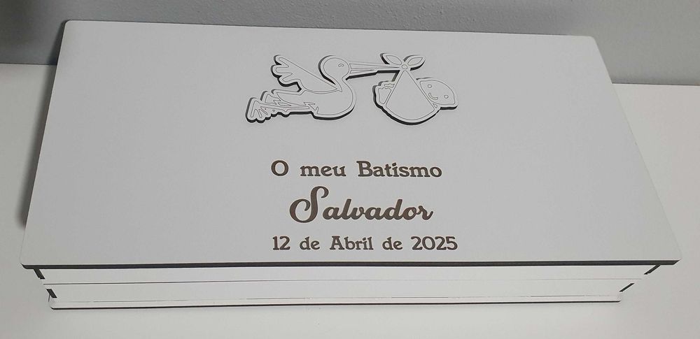 Caixa de batismo personalizada