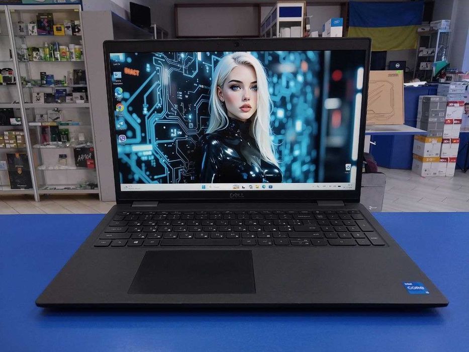 ТОП | Ноутбук ІГРОВИЙ Dell 3520 ПОТУЖНИЙ! (4-ядра, SSD - 500Gb, 22року) гарантія!
