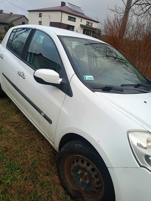 Renault Clio rok prod.2010 benzyna stan bdb