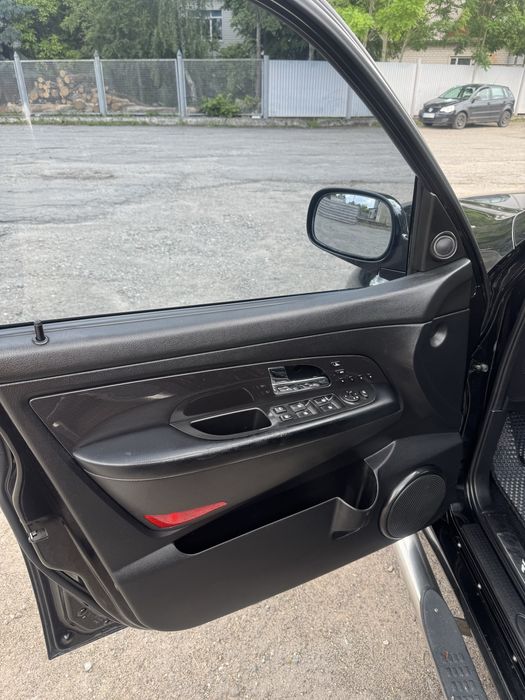 Ssanyong Rexton 2