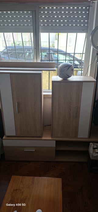 Estante TV sala 4 peças usado estado de novo. Aceito proposta