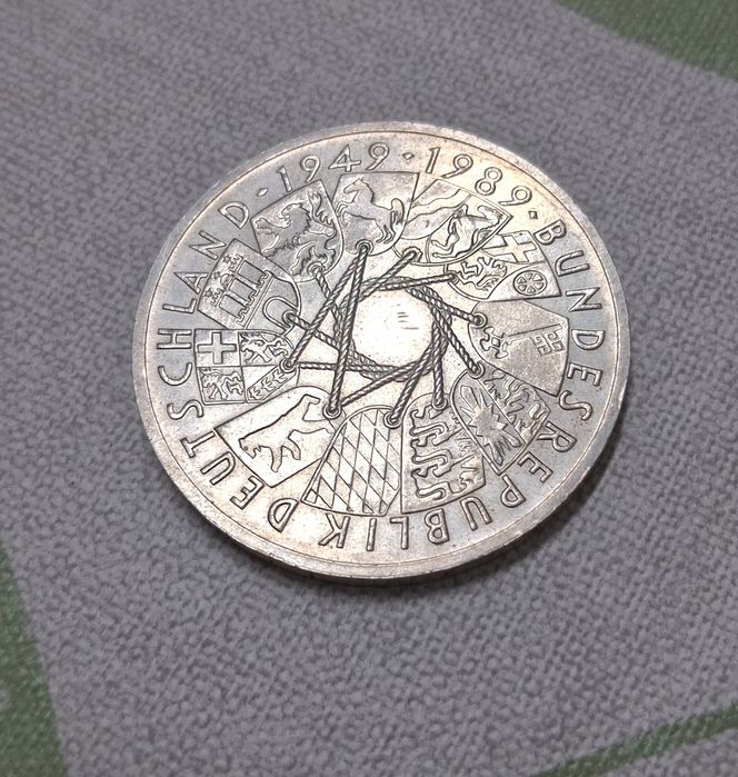 Moeda de 10 marcos em prata