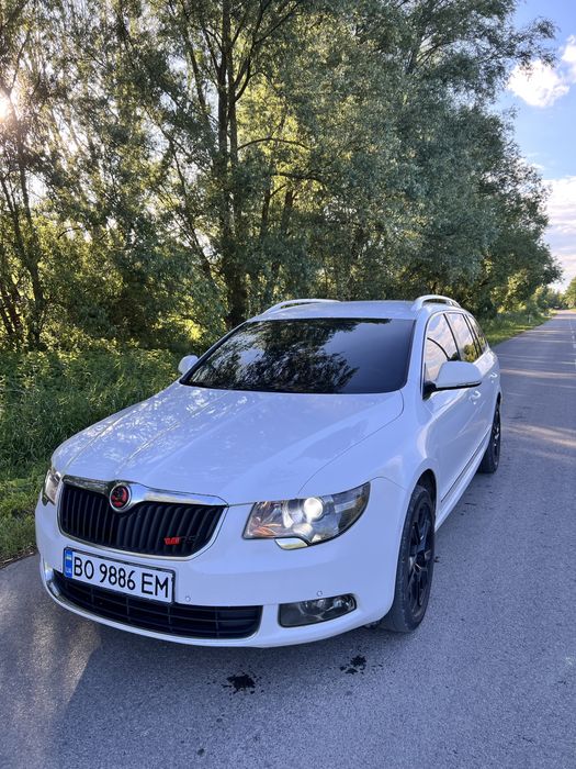 Skoda Superb 2010 автомат 2.0 дизель 10500$