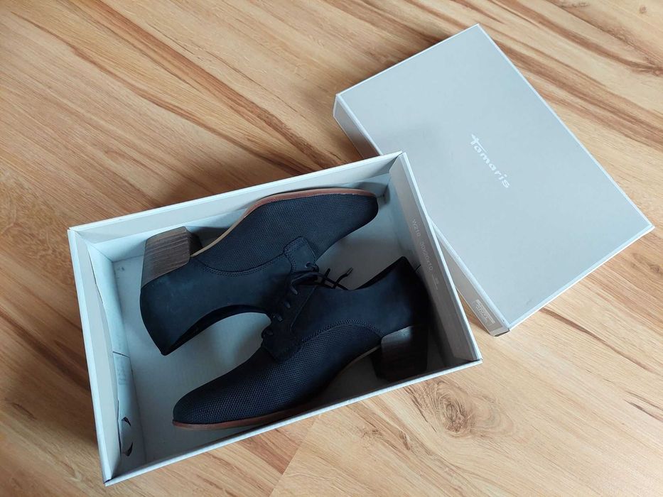 skórzane buty tamaris 37 półbuty granatowe podeszwa anti-slide wiązane
