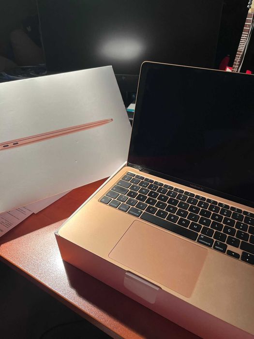 MacBook Air, Gold, 512 gb 2022, para peças