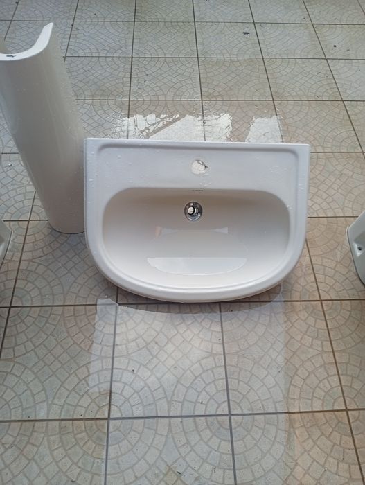 Loiças de casa de banho