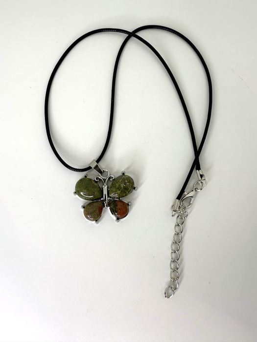 Motyle Naszyjnik motyl kolorowy zielony motyl